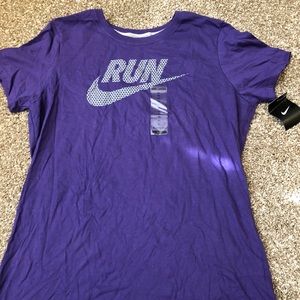Womens Nike purple shirt slim fit